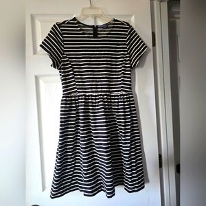 Super chic Peter Som for Designation Black & white striped dress Women's L
